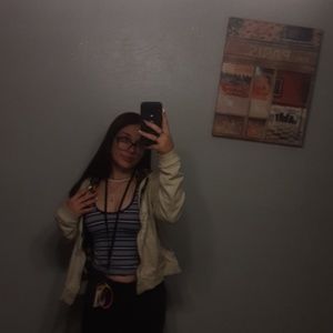 Meet your Posher, Halie